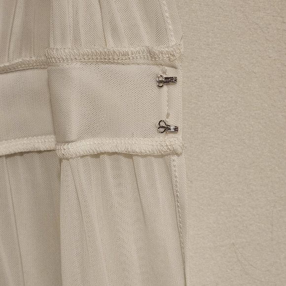 Forever 21 Sheer Cover Up Full Length - Picture 4 of 6